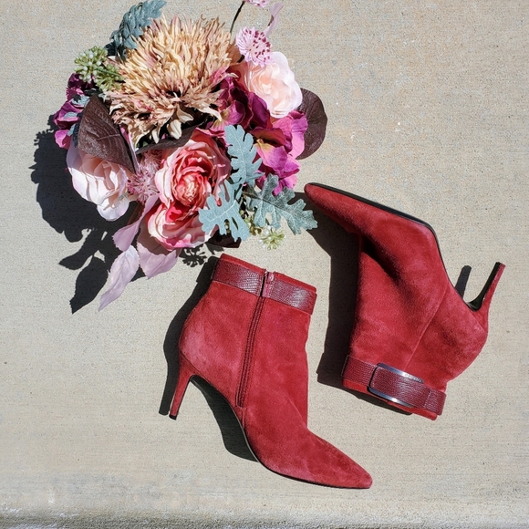 Calvin Klein Women's Georgene Pointed Toe Mid-Calf Fashion Boots, Red Size 8 EUC - Picture 10 of 16